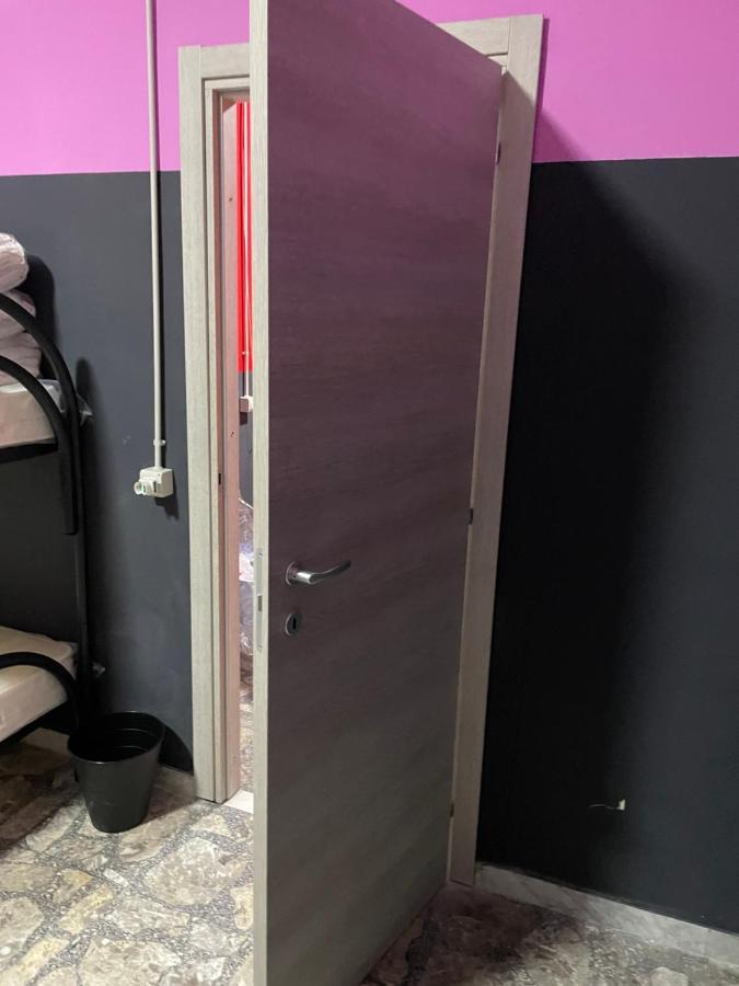 Alexander Hostel Napoli Dış mekan fotoğraf
