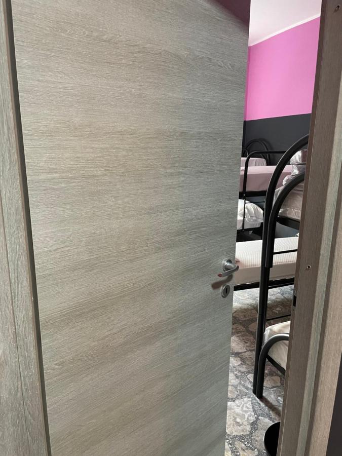 Alexander Hostel Napoli Dış mekan fotoğraf