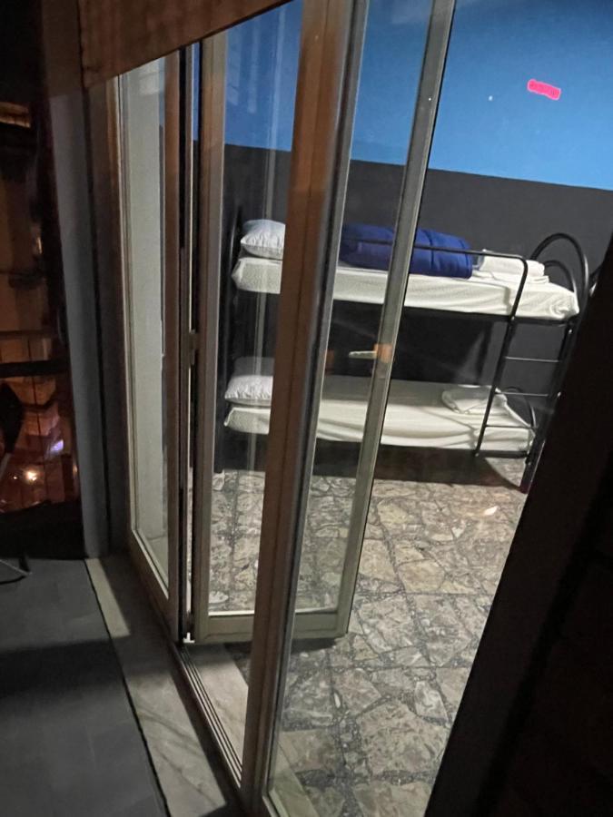Alexander Hostel Napoli Dış mekan fotoğraf